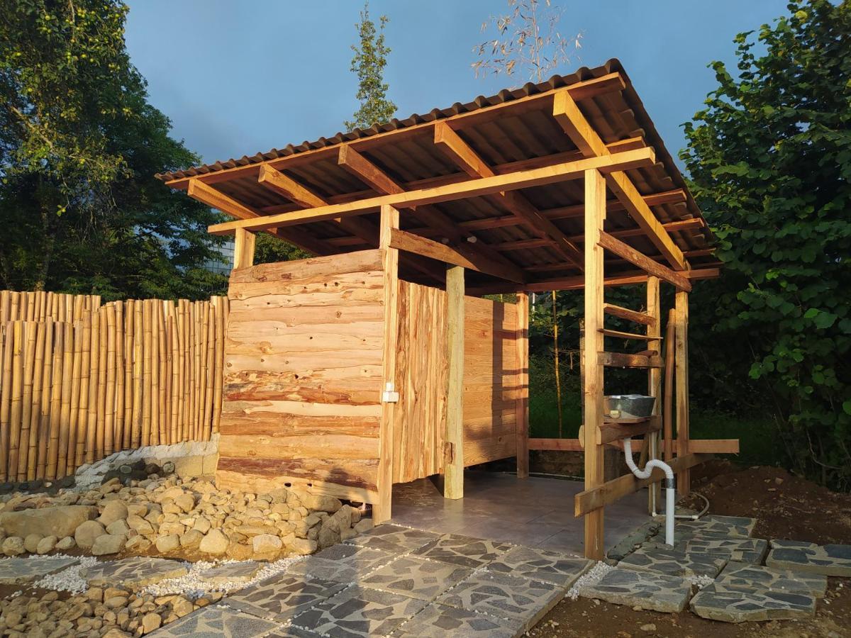 Dumbo Eco Camp Hotel Ozurget'i Екстериор снимка